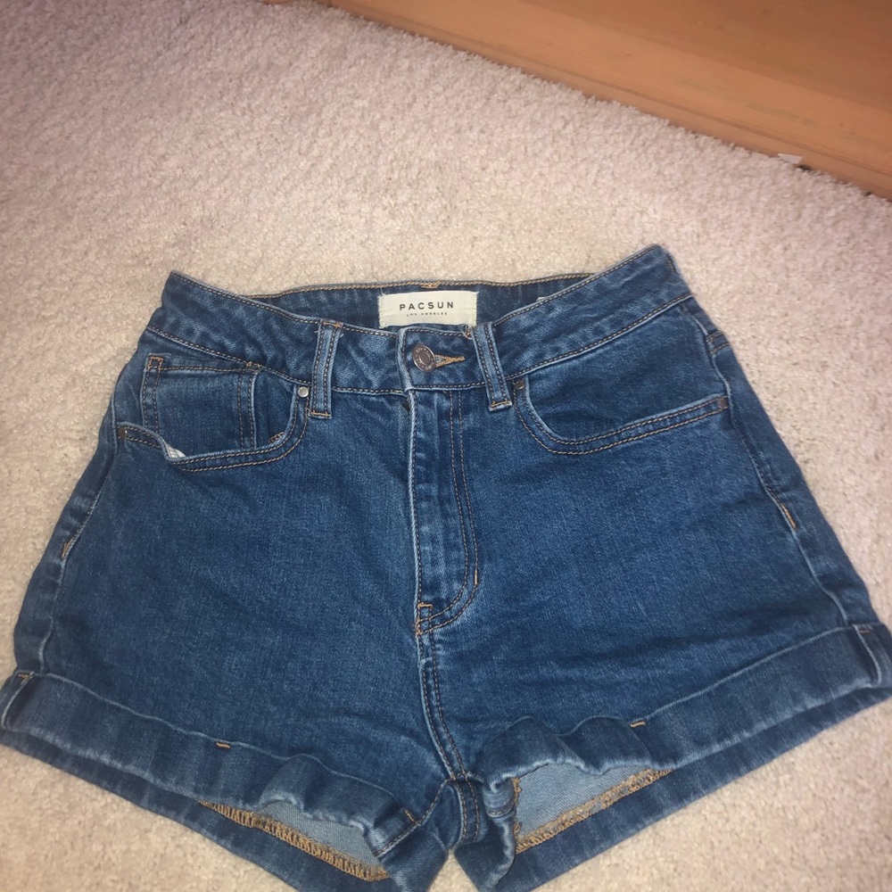 PacSun mom jean size 24